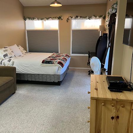 Bear Country Inn And Suites Mountain View Екстериор снимка